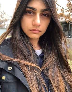 Scammer with photos of Mia Khalifa MkwldeZEOhhJZ0_TPcbcl2gR0BD5HDSmOl-0YejuzHdrKTwIIWw7dY0TKdV8EufI